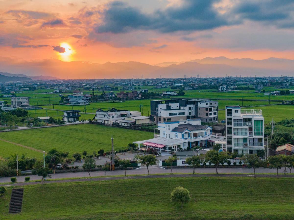 冬山閒雲居民宿 Dongshan  Eksteriør bilde