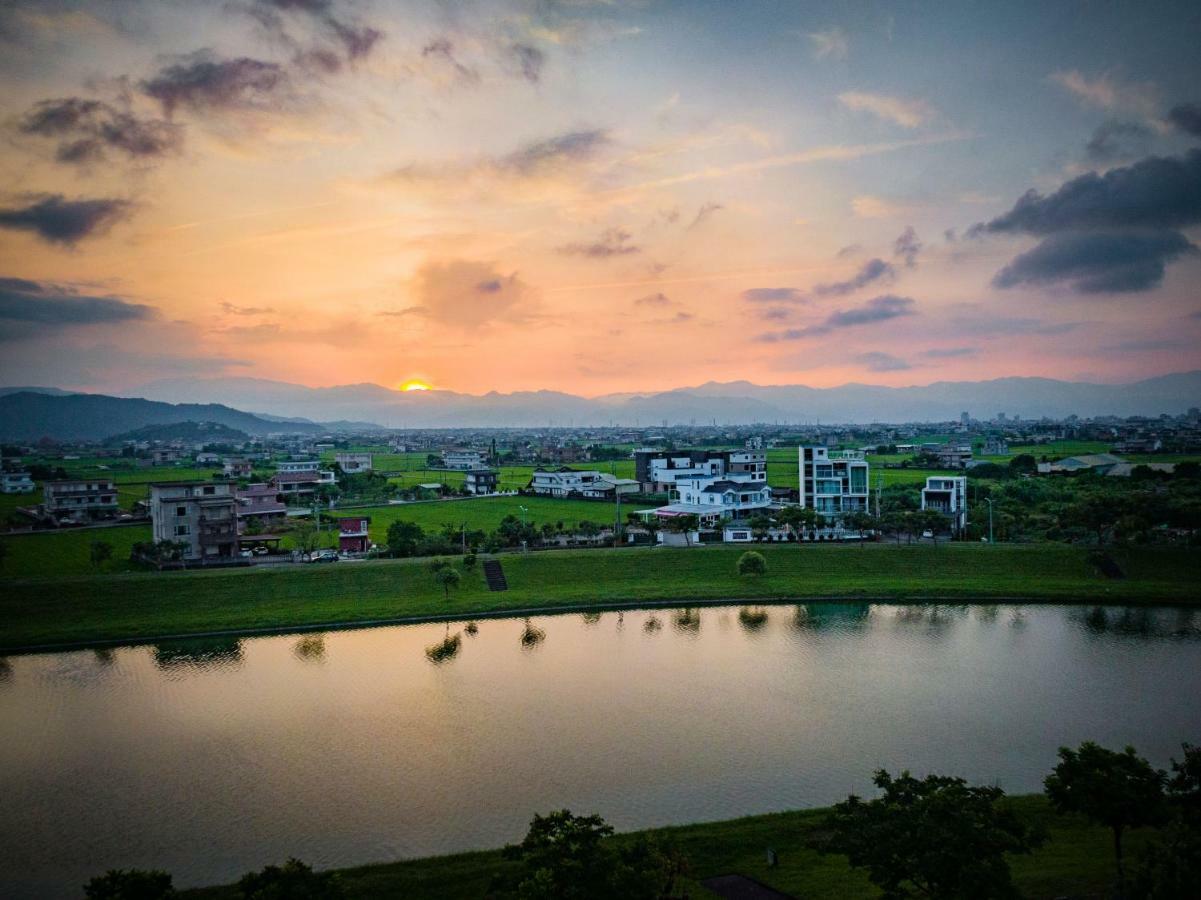 冬山閒雲居民宿 Dongshan  Eksteriør bilde